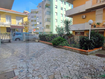 Prodej bytu 3+1 120 m², via Lazio,Montesilvano, Itálie - 17