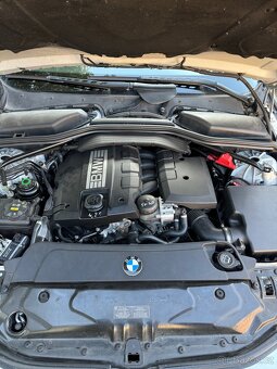 BMW 520i Touring E61, 2.0 benzín, 2008 - 17