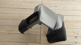 Nissan Patrol Y61 - Nárazník zadní Wagoon - 17