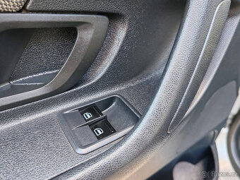 benzínová Škoda Fabia 2 .... velice pěkný stav  134000km - 17