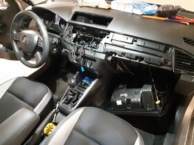 Přestavba rádia na Bolero/Amundsen u Škoda Fabia III., Rapid - 17