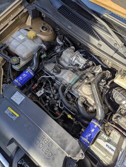 Ford Tourneo Connect 1.8 TDCI + spací nástavba - 17