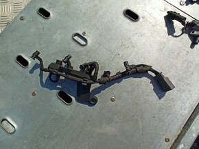 PŘÍSLUŠENSTVÍ MOTORU - CITROEN / PEUGEOT 1.6 HDi - 9HZ - 17