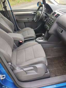 VW Touran 2.0 TDi  103 kW  r.v. 12/2004 - 17
