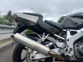 Honda cbr 900 rr fireblade - 17