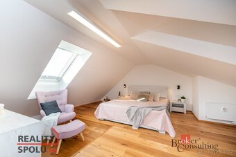 Pronájem, byty/3+kk, 92 m2, Malá Plynární 1420/6, 17000 Prah - 17