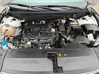Hyundai Tucson 1.6T-GDi 110kW 4x4 REZERVACE - 17