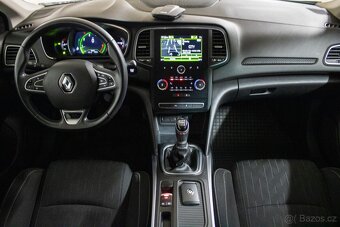 Renault  Megane 2019 - 17