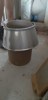 Prodám komín schiedel  8m - 17