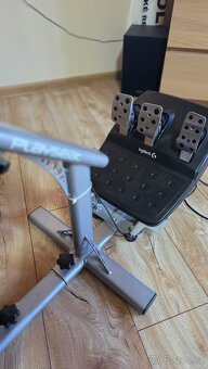 Playstation 4 Pro 1TB + PS VR1 + PLAYSEAT + LOGITECH G29 - 17