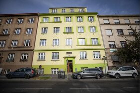 Prodej bytu 3+kk 65 m² Praha (bez RK), Praha 8 - 17