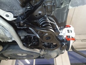 Dodge Durango GT 3,6L 4x4,Top výbava, po velkém servise - 17