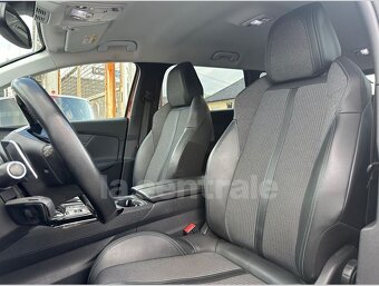 PEUGEOT 5008 II (2) BlueHDi 130 S&S ALLURE EAT8 02/2021 - 17