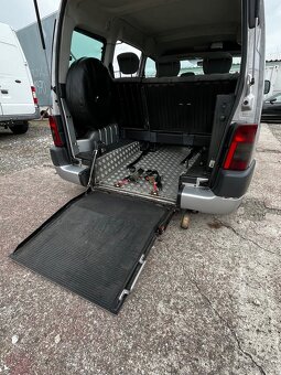 Peugeot Partner 1.9 Hdi.....66kw pro INVALIDY. - 17