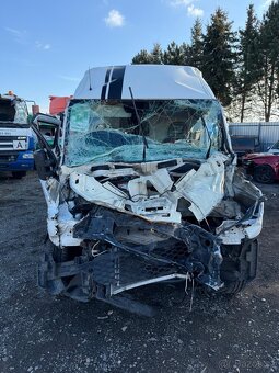 Iveco daily maxi 35S18 3.0HPT 2018 - 17