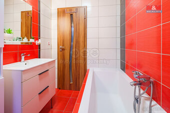 Prodej bytu 4+kk, 110 m², Cheb, ul. Májová - 17