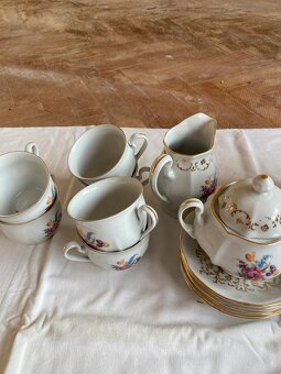 Porcelánová sada s květinami - 17