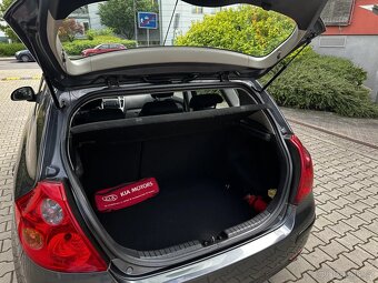 Kia Cee´d 1.4 80kW Klima ALU kola Nové v ČR - 17