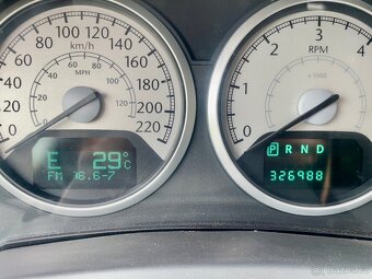 Chrysler Grand Voyager 2.8 CRD – 2010 - 17