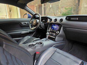 Ford Mustang 5.0 TI-VCT V8 GT EU A/T DPH Nehavarované - 17