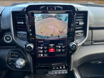 DODGE RAM LARAMIE READY LIFT HEMI - 17