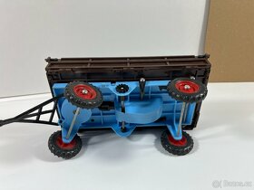 Traktor ZETOR CRYSTAL s valníkem - KDN KADEN - stará hračka - 17