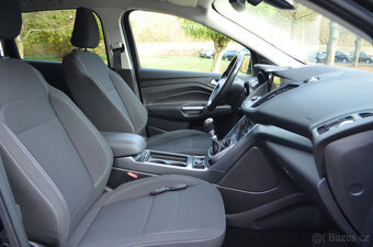 PRODÁM FORD KUGA 1.5 ECOBOOST 150PS FACELIFT 2018 - 17