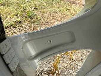 Alu kola 5x120 R18 255/45/18 VW Multivan-Transporter T5 T6 - 17