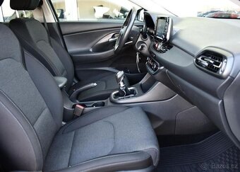 Hyundai i30 1.6CRDi 85kW FRESH ZÁRUKA - 17