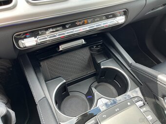Mercedes-Benz GLE 300D 4MATIC - 17