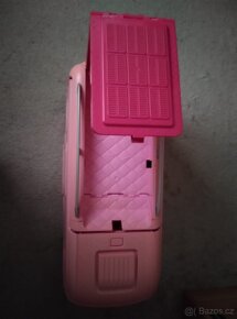 Mattel Barbie Karavan snů se skluzavkou - 17