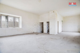 Prodej rodinného domu, 320 m², Černiv - 17
