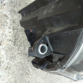 Svetlo xenon bi-xenon vw t5 facelift levy leve Led - 17