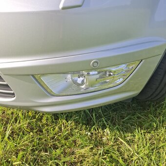 Ford galaxi 2.0tdcir.v.2012 7míst - 17
