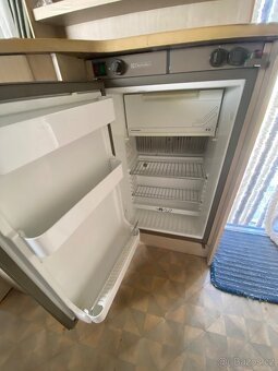 KNAUS TRAVELLER 640 - 17