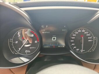 Alfa Romeo Giulia, 2.2 JTDM Rezervace - 17