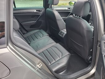 VW Golf VII 2.0TDi 135kW DSG Alltrack - Panorama - kůže - 17