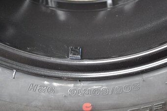 Š.Kamiq,Scala, VW Taigo – NOVÉ Alu + letní 205/60R16 Bridges - 17