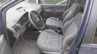 REZERVACE-Volkswagen Sharan 1.9TDi 85kW 4x4 r.v.2008 - 17