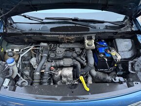Citroën Berlingo, 1.6 68kW, 5 míst, tažné, 2.maj., ČR - 17
