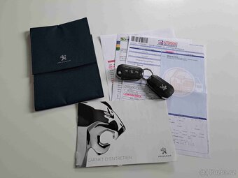 Peugeot 5008 1,5 HDI EAT8 ACTIVE 138.000 km - 17