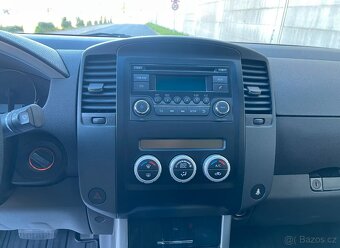 Nissan Pathfinder 3.0 dCi LE 170kw - 17