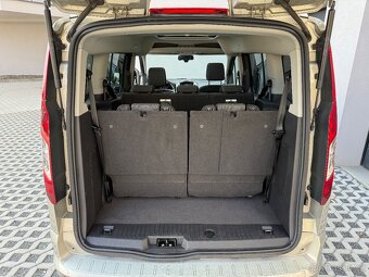 Ford Tourneo Connect 7 MÍST PANORAMA 1.6i 110kW AUTOMAT LONG - 17