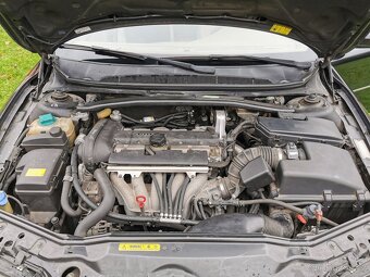 Volvo S80,2005,2,4 benzín/LPG,120 kW,automat,217400km,servis - 17