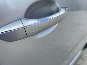 Peugeot Expert LONG 2.0Hdi 110kw, 5 míst, 2xšoupačky, DPH - 17