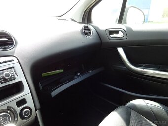 Peugeot 308 SW - 1,6 i ,GARANCE KM, 7 MÍST - 17
