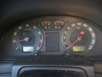 Škoda Superb 1,8T - 17