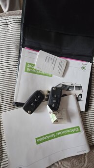 ŠKODA YETI 2.0TDI 4x4 LAURIN&KLEMENT - 17