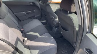 Opel Astra Caravan 1.7CDTI 16V 74 KW - 17
