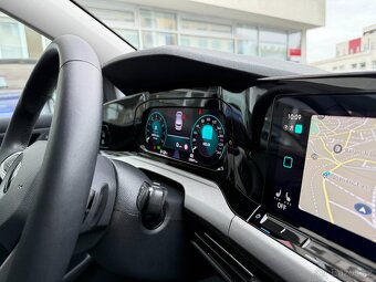 VW Golf Comfortline 1.0 eTSI 81kW DSG ACC - záruka Autodraft - 17